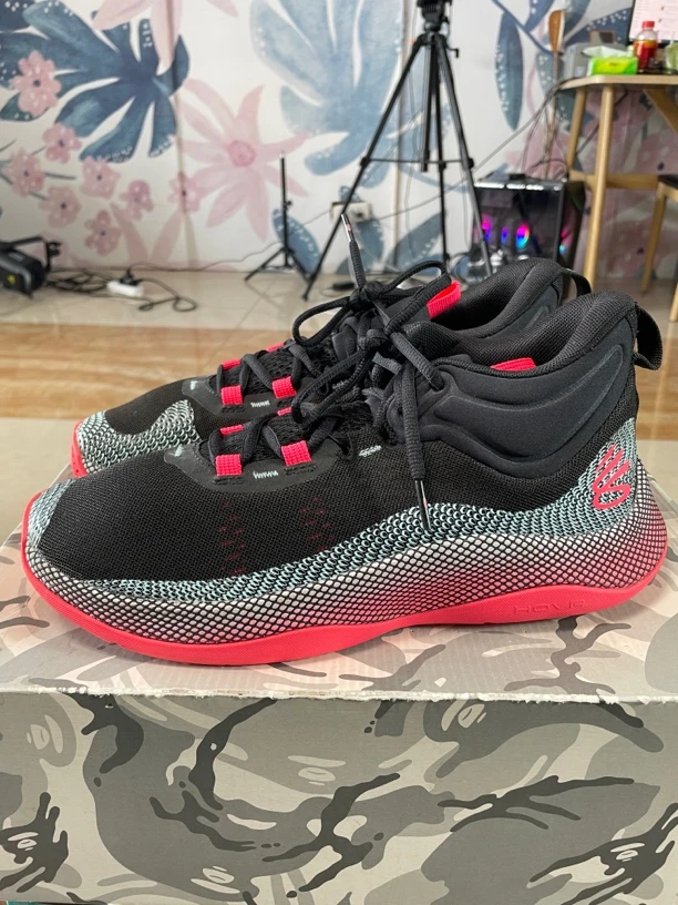 95新 MM6 44码280/Under Armour Curry 1 Hovr Splash 篮球鞋