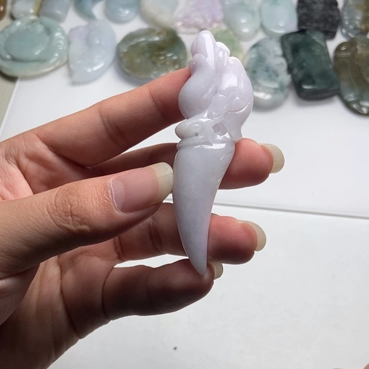 翡翠未镶嵌颈饰龙牙22