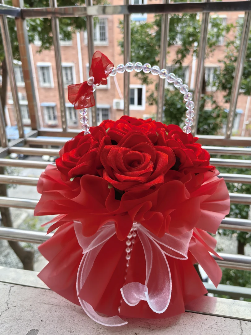 丝带玫瑰花花蓝花束成品摆摊送人