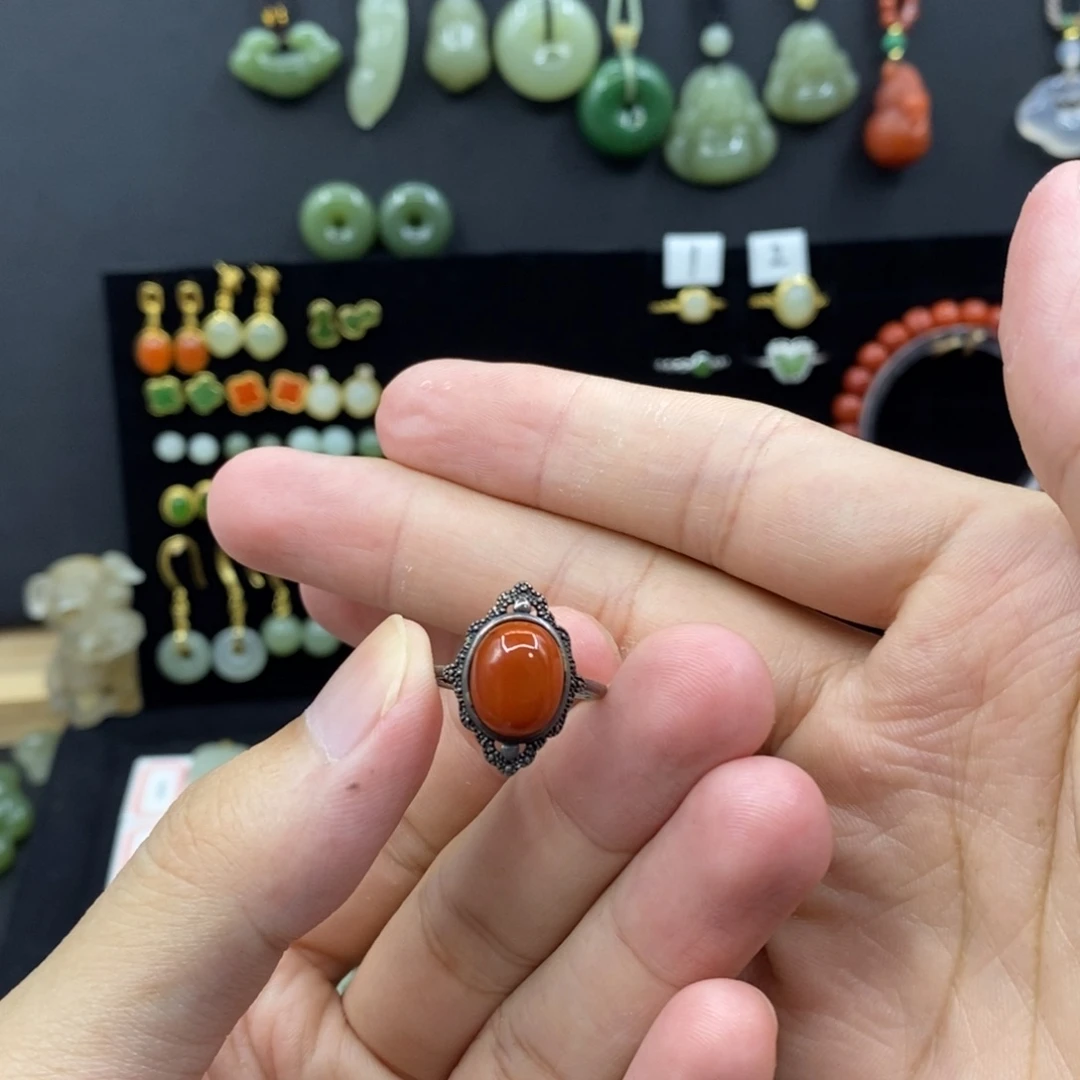 小***小南红玛瑙银S925镶嵌颈饰