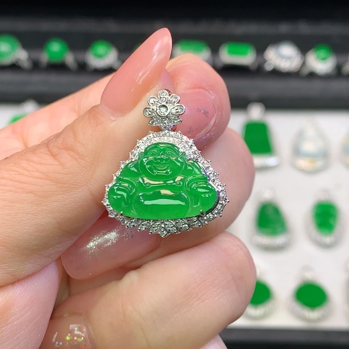 翡翠吊坠(不含链)18K金镶嵌