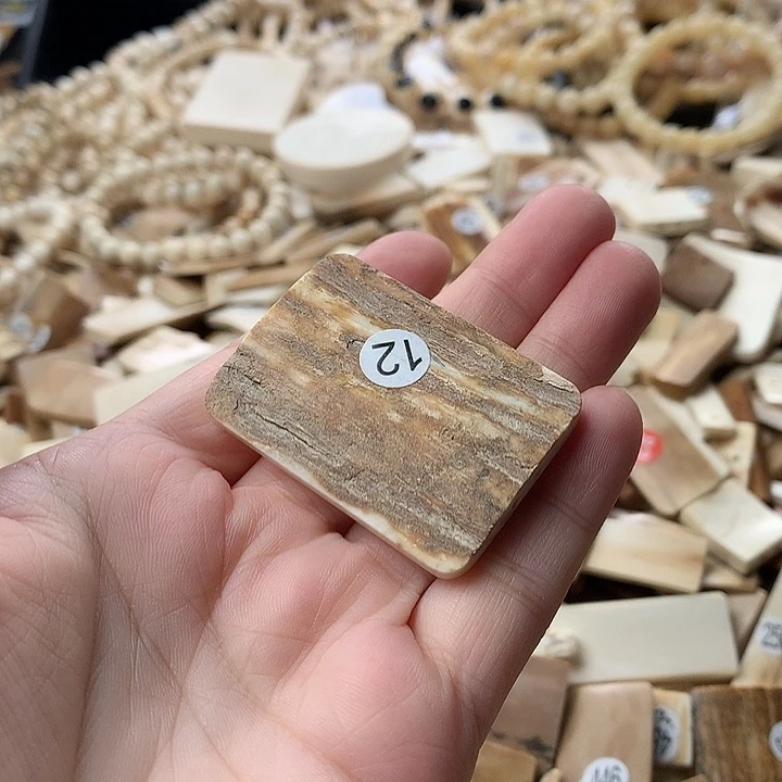 泥塑不打孔联系客服