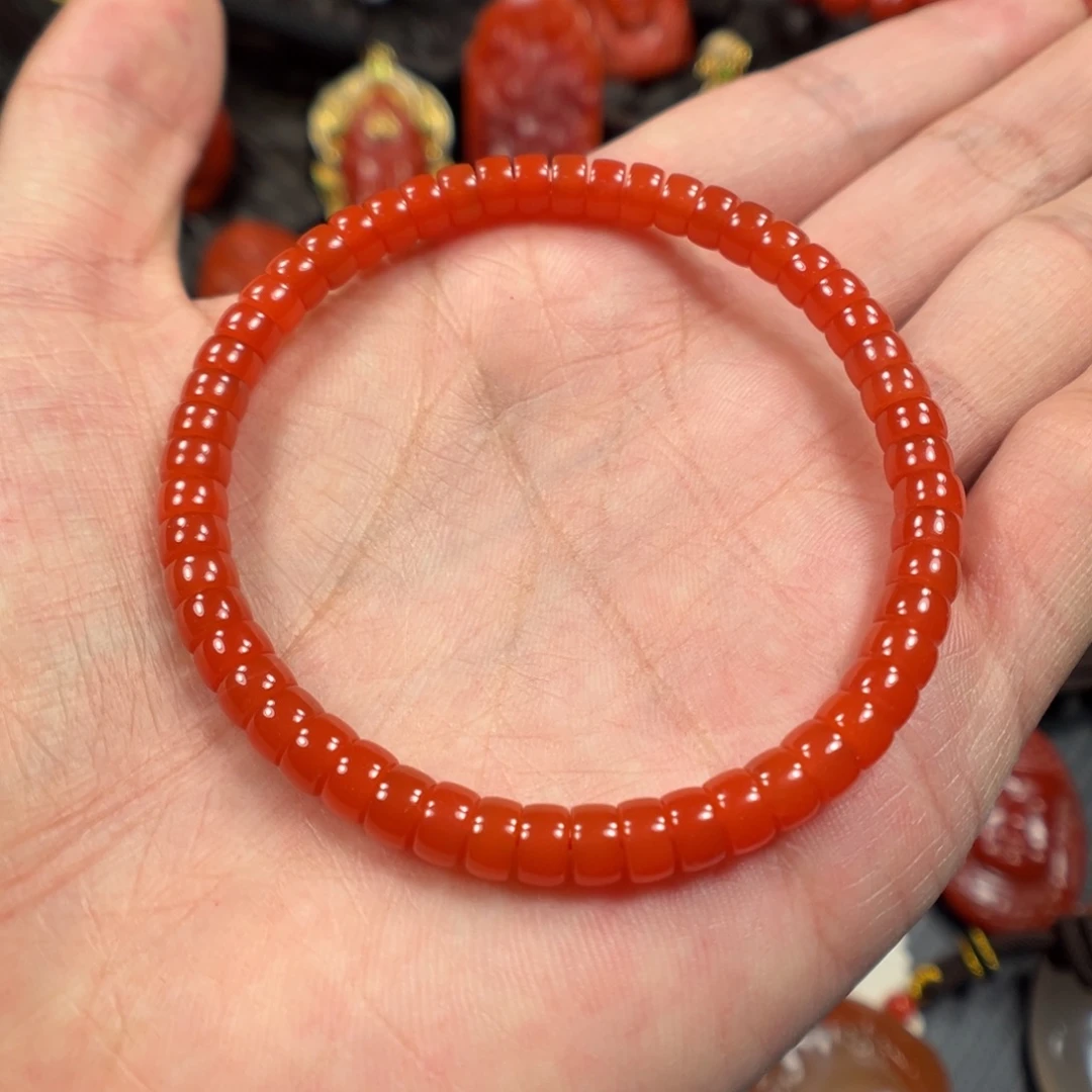 南红玛瑙未镶嵌颈饰