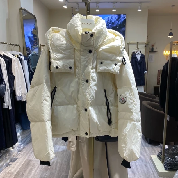 麦寻秋冬新款短款连帽加厚保暖面包羽绒服yrszq007