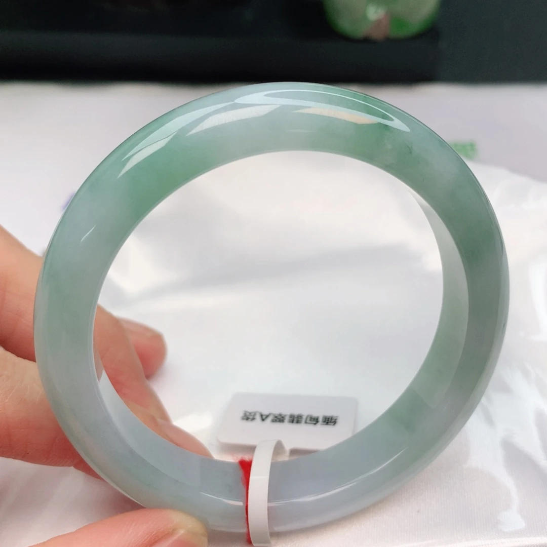 未镶嵌手镯翡翠翡翠手镯