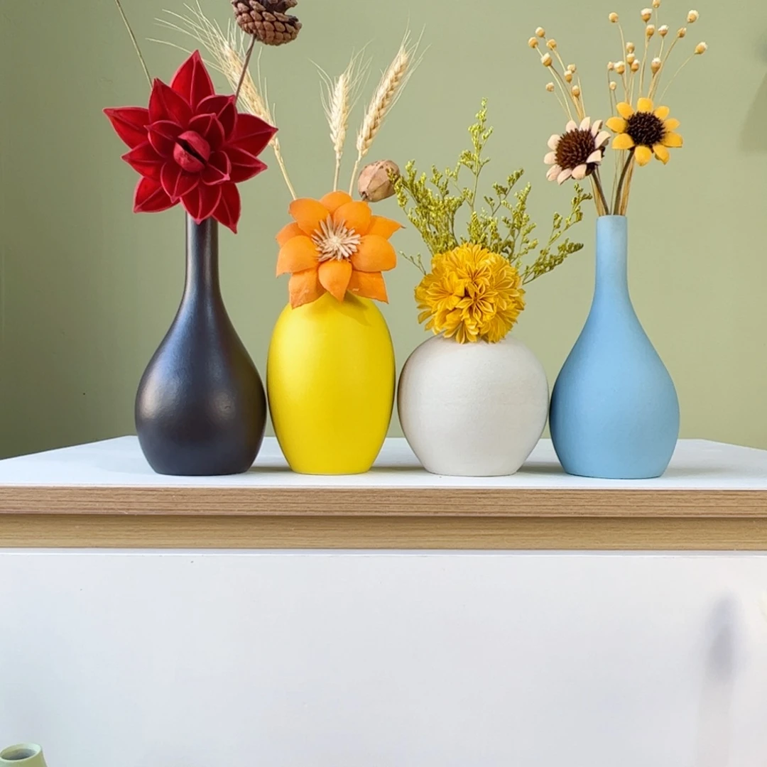 瓷片陶瓷花瓶带花高度20-30厘米左右