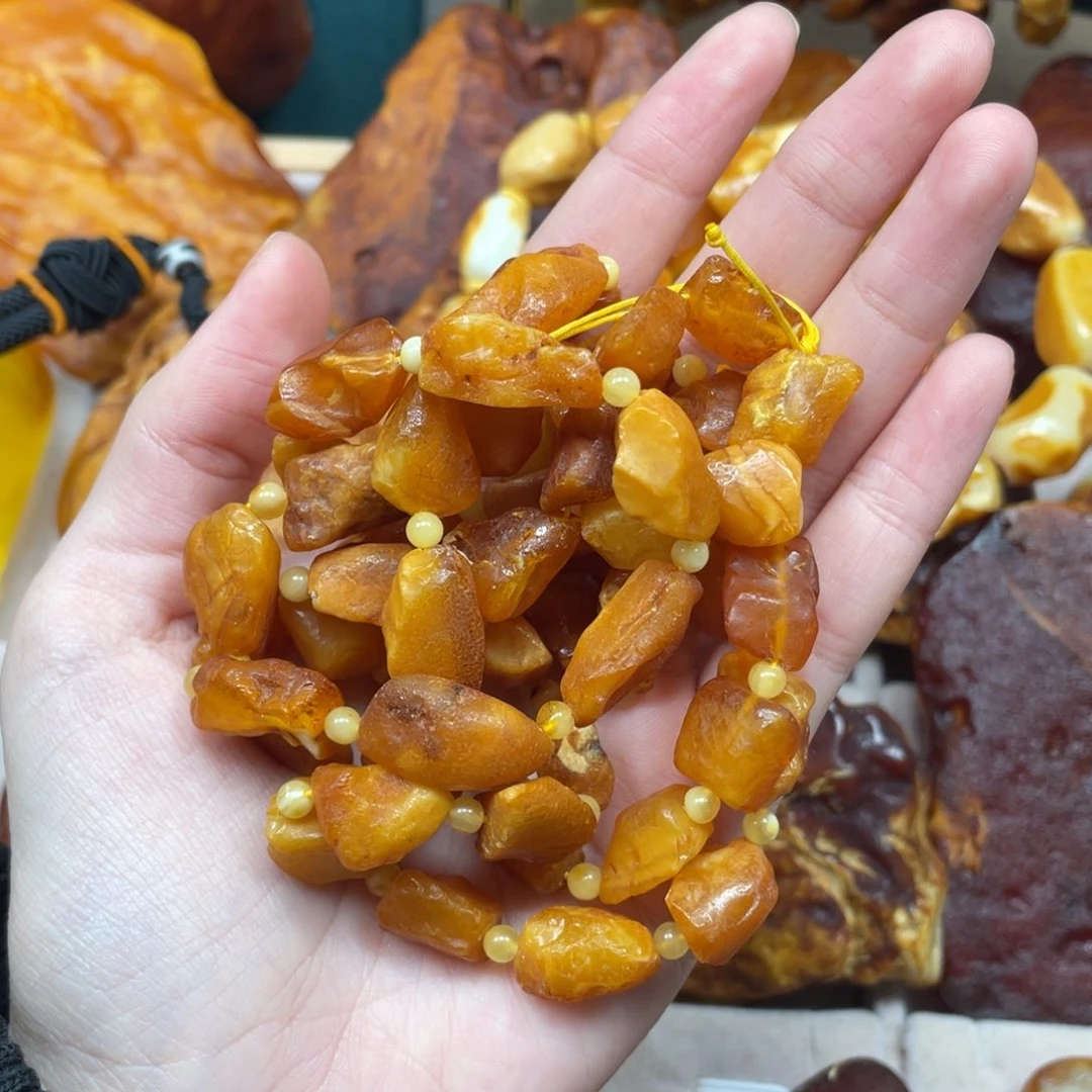 琥珀珠宝奇石未镶嵌