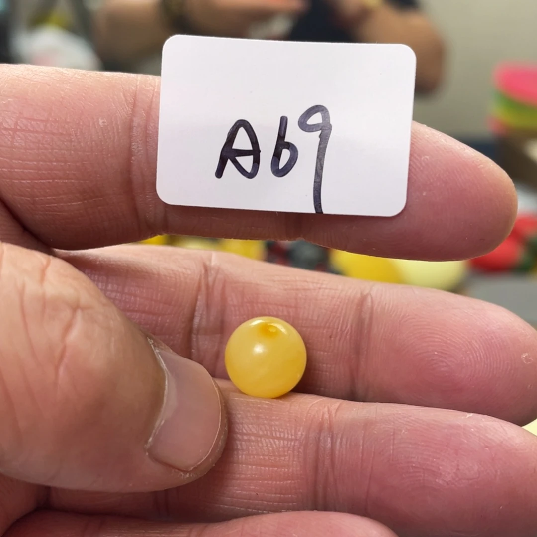 手链琥珀未镶嵌多样性发，发其中一件