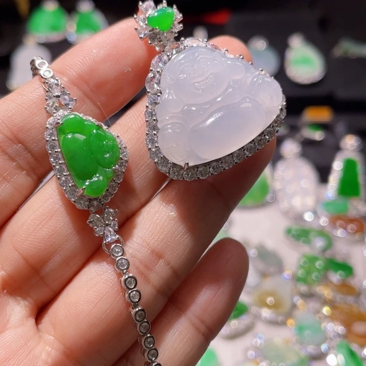 翡翠银S925镶嵌颈饰心*精品