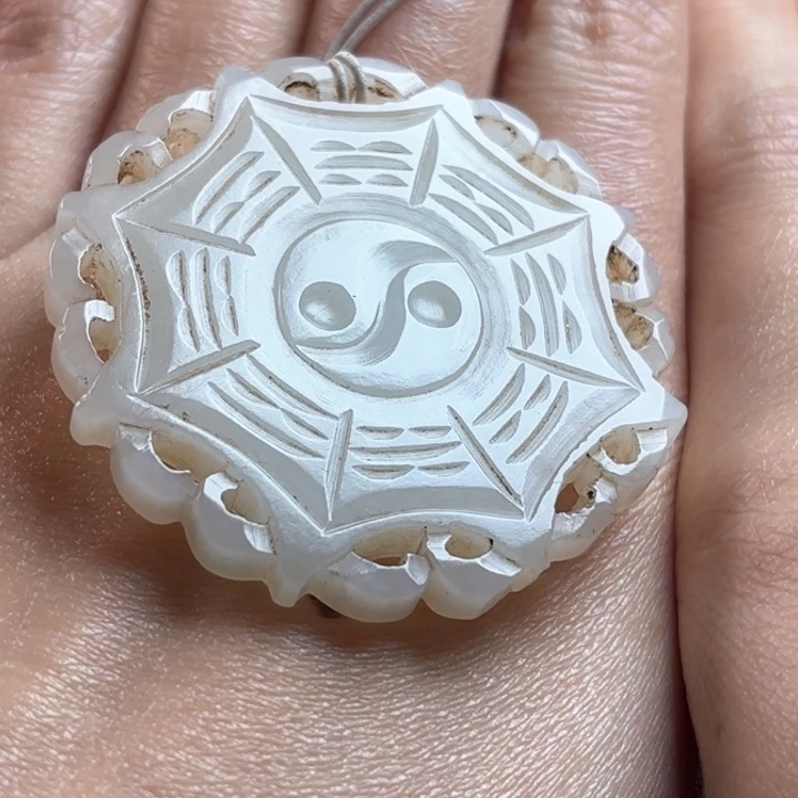 和田玉挂件未镶嵌山**长