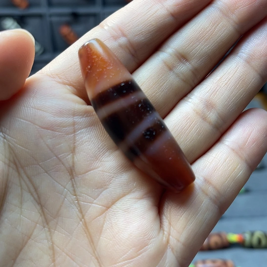 未镶嵌颈饰玛瑙/玉髓