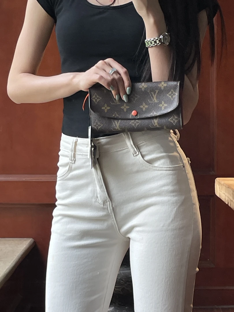 95新 LouisVuitton/路易威登 彩豆豆钱包/手拿包/斜挎包/经典百搭