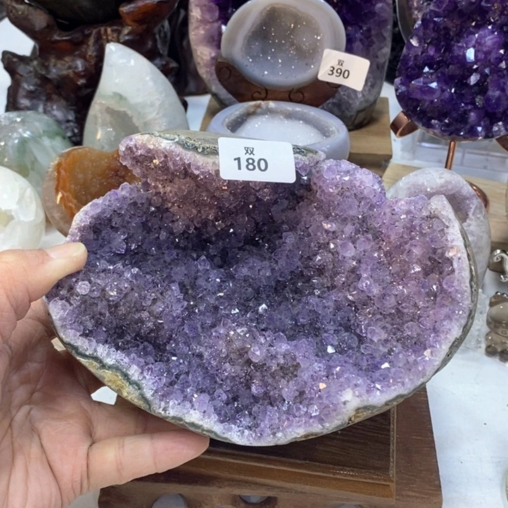 水晶大型摆件（非配饰）未镶嵌