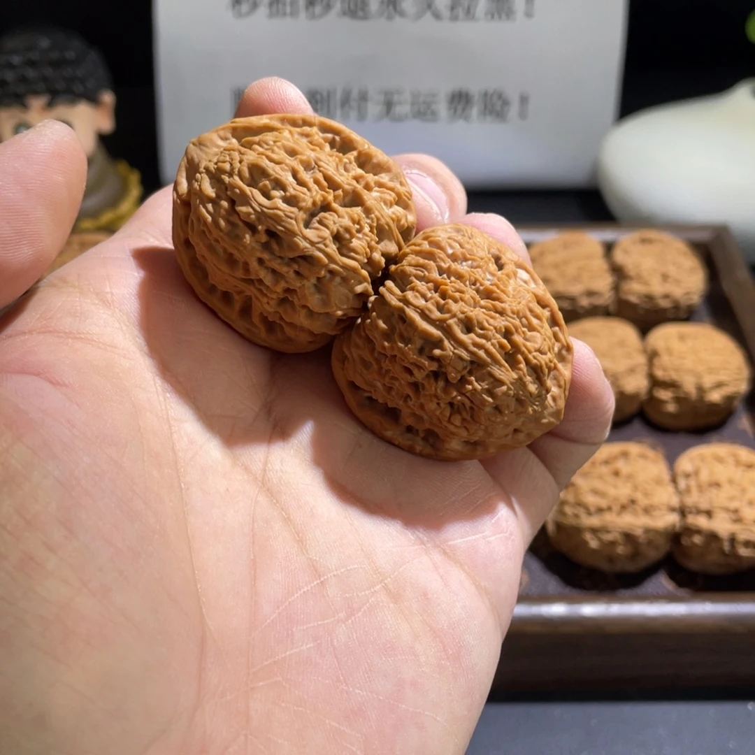 文玩核桃吊坠37正三角