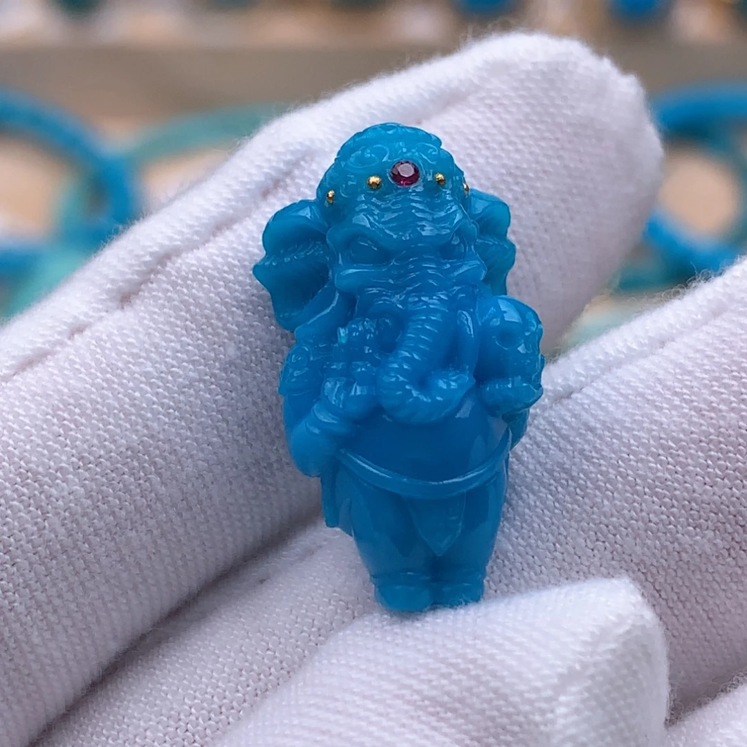 未镶嵌绿松石珠宝奇石