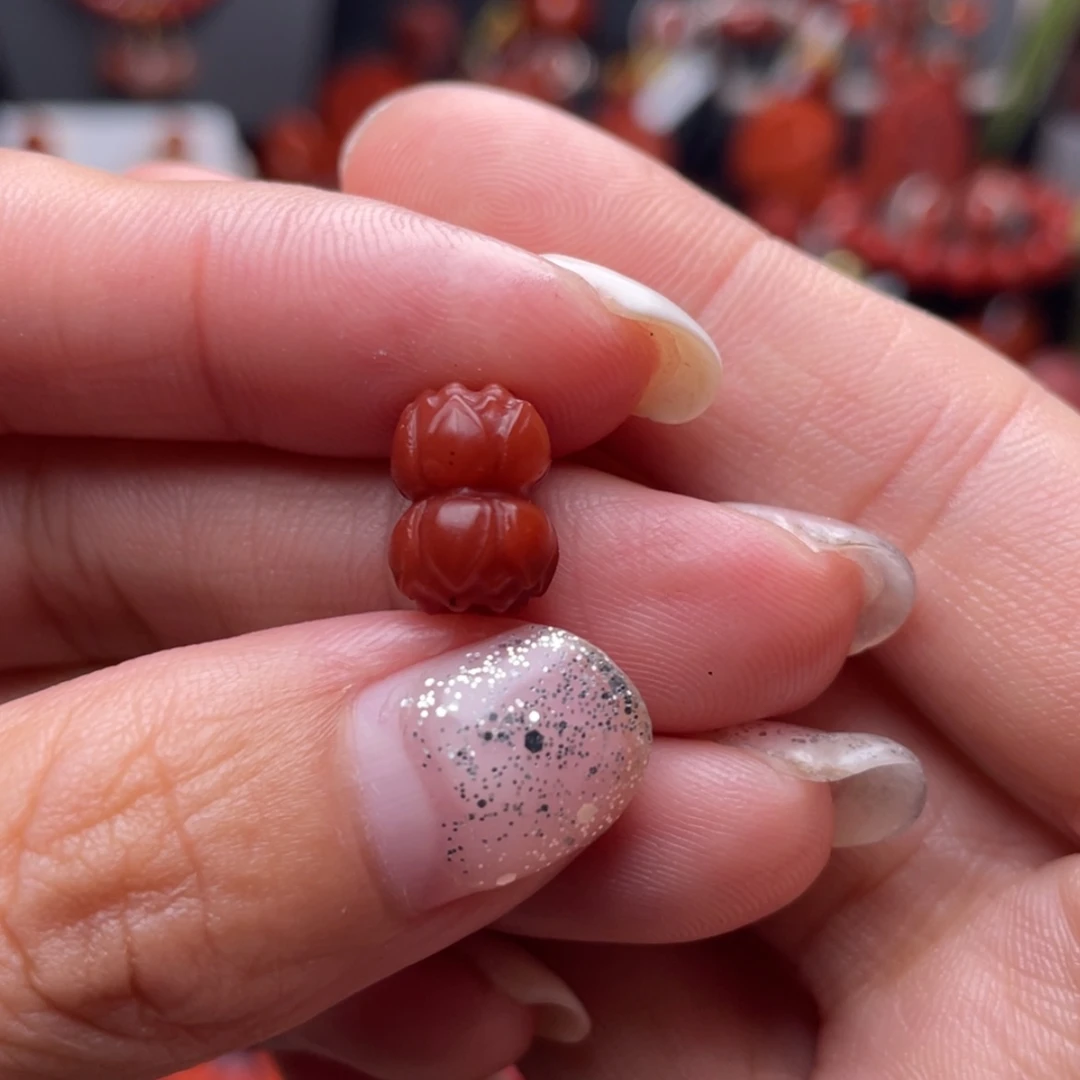 【闪购商品】南红玛瑙并蒂莲未镶嵌