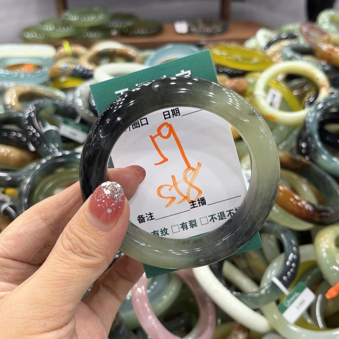 未镶嵌蛇纹石玉手镯手镯