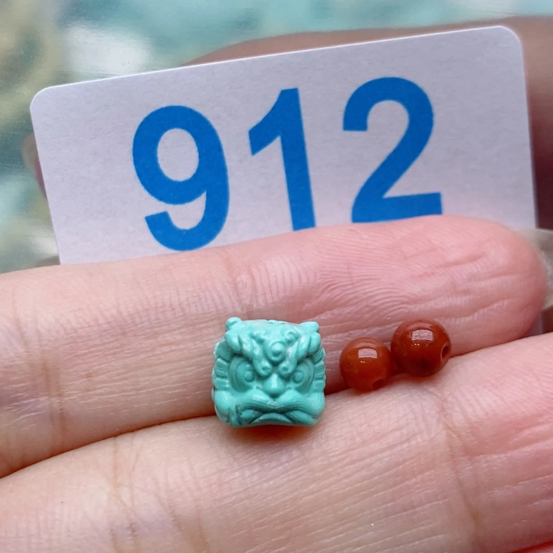 未镶嵌南红玛瑙珠宝奇石