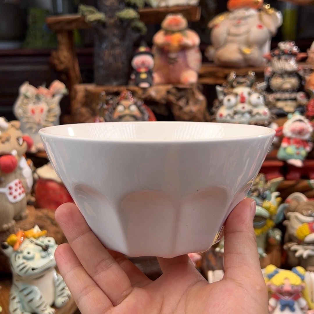 小镇青花每日有新品福利白色