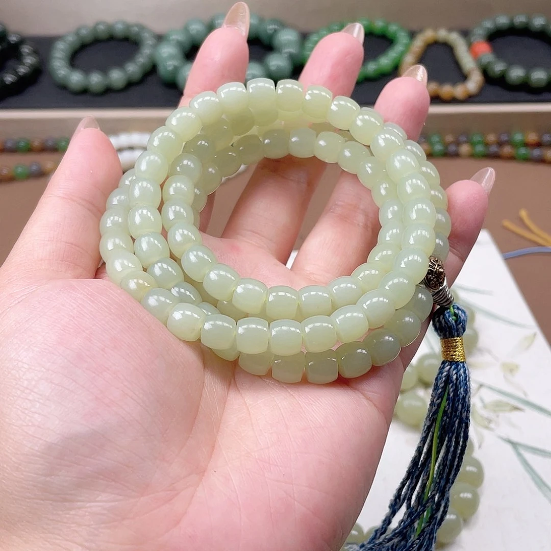 未镶嵌和田玉手链若羌特细8.0 108