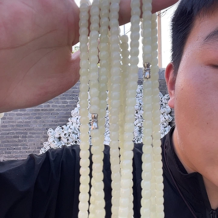 和田玉未镶嵌颈饰新疆且末妈妈链