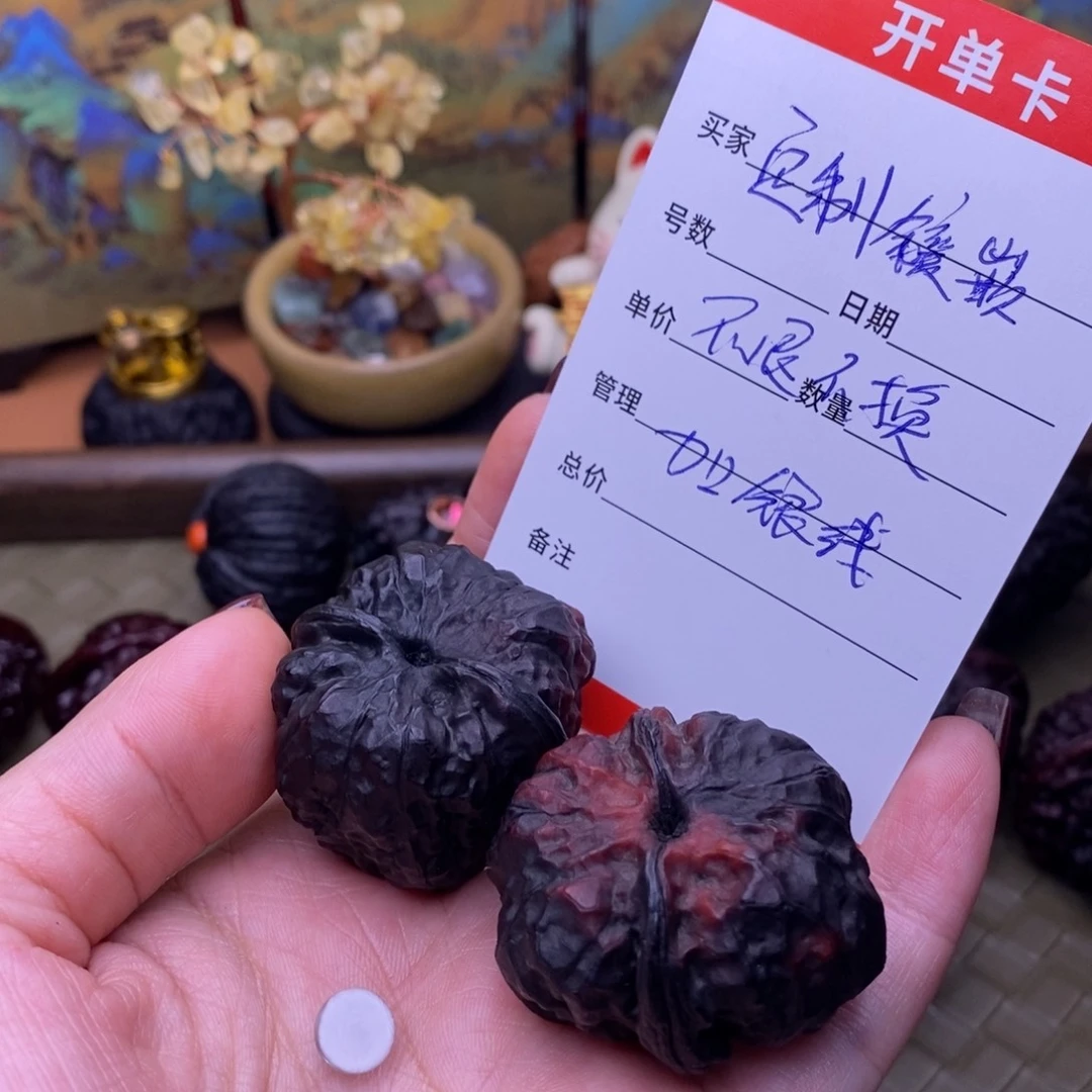 万***万吊坠文玩核桃蛤蟆