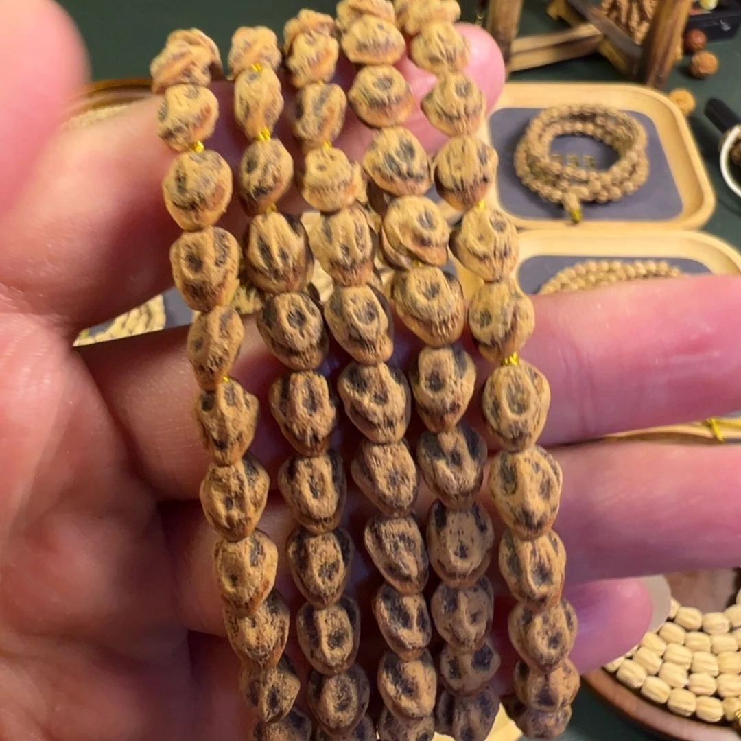 【闪购商品】柏香籽/百香籽吊坠热振狮驼岭主14号