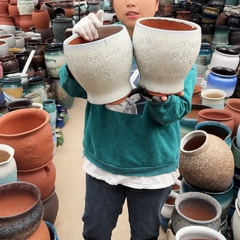 口18高20瑕疵两个。