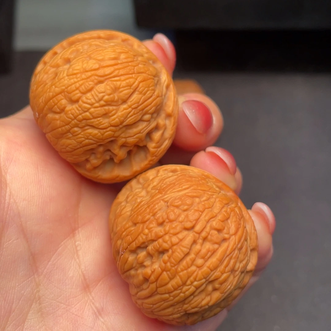 文玩核桃吊坠秦岭野生核桃