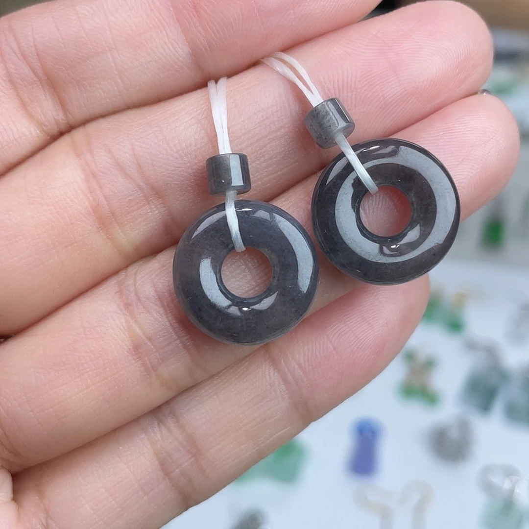 翡翠未镶嵌耳饰1111