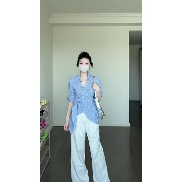 系带收腰交叉小翻领衬衫女早春新款条纹衬衣独特别致上衣裤子套装