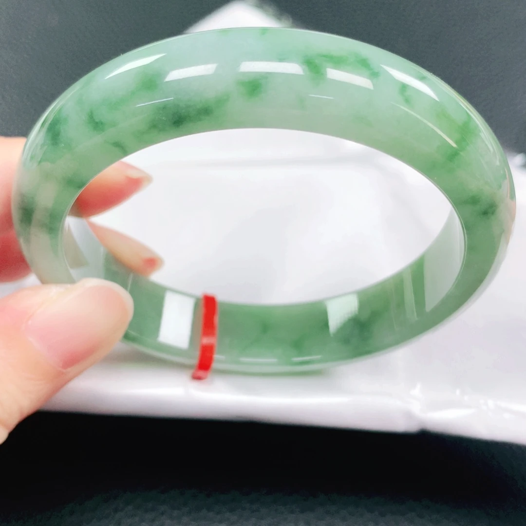 未镶嵌手镯翡翠57圈