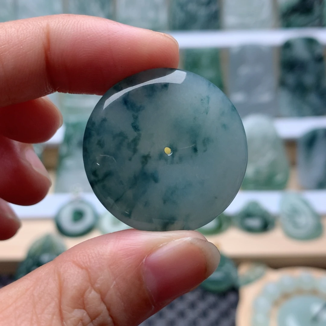 翡翠未镶嵌吊坠(不含链)平安扣