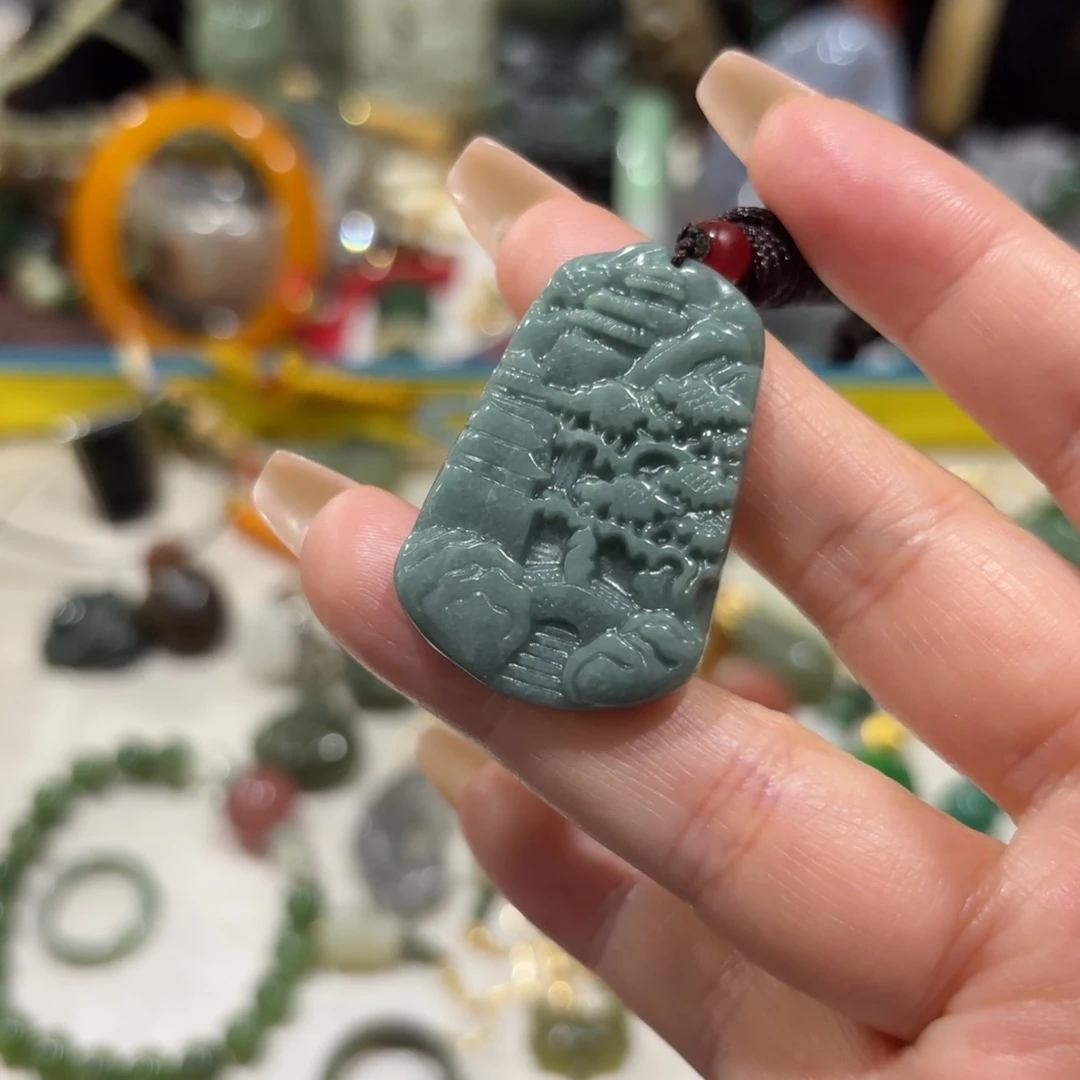 翡翠未镶嵌颈饰284596