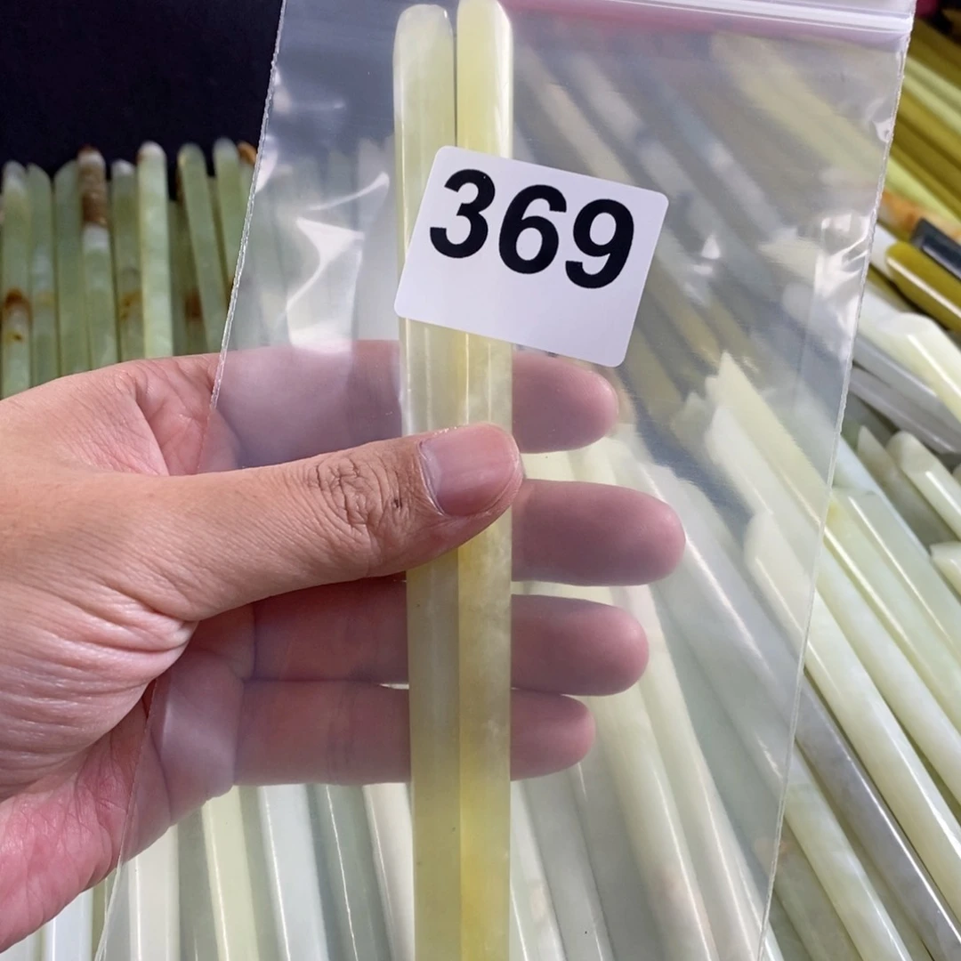 未镶嵌蛇纹石玉发簪语*