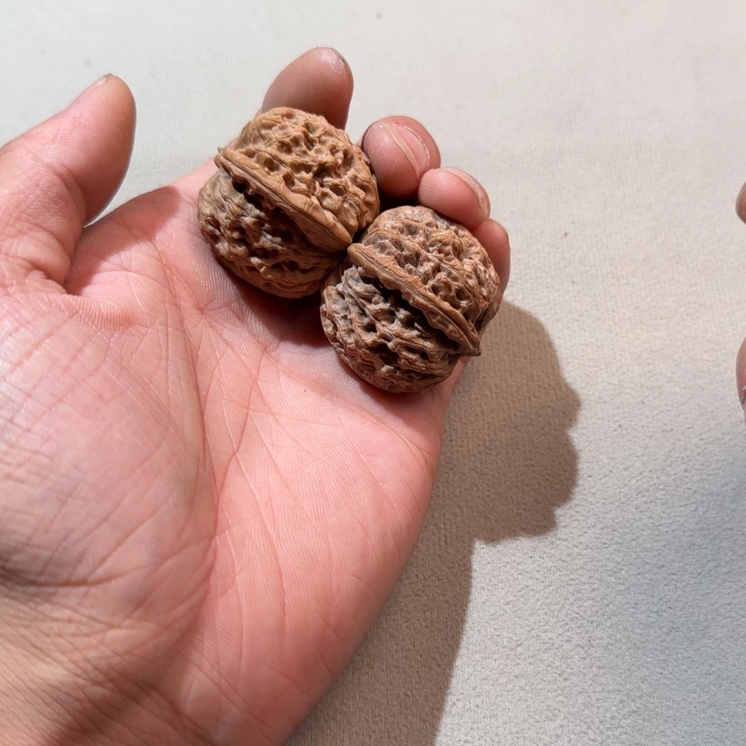 文玩核桃把件古***.96号野生核桃元宝