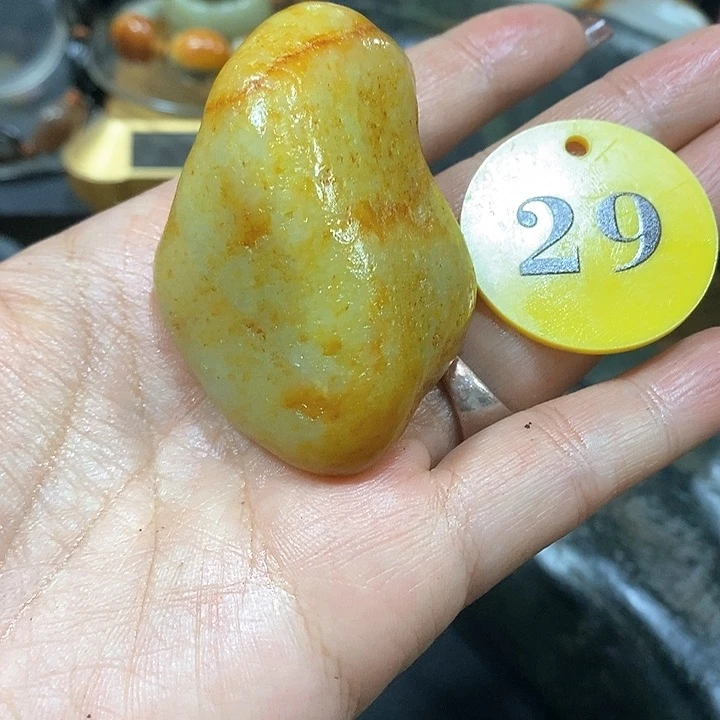 未镶嵌和田玉（糖玉）挂件