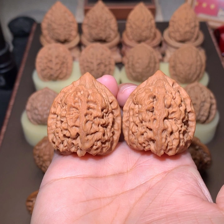 核桃文玩核桃把件太行龙纹