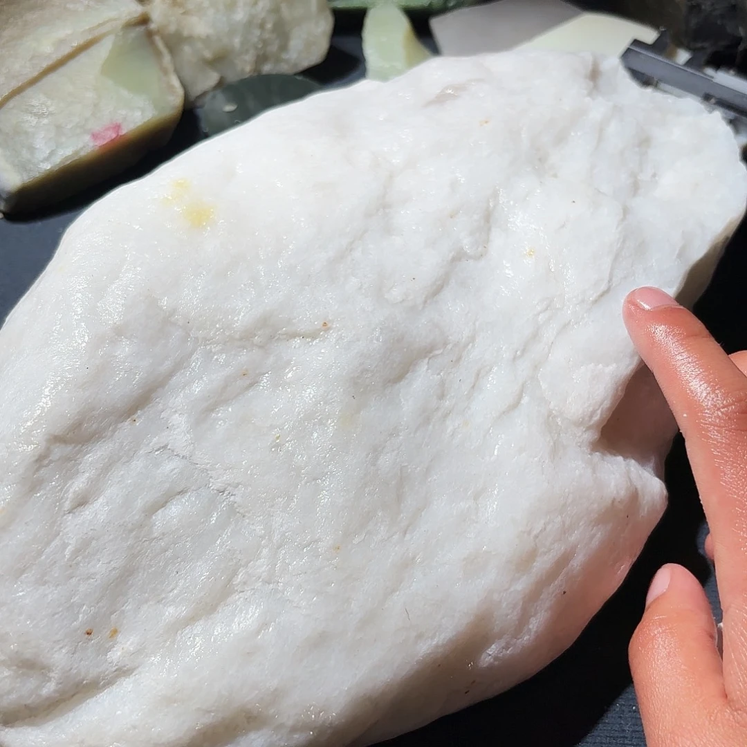 和田玉未镶嵌珠宝奇石