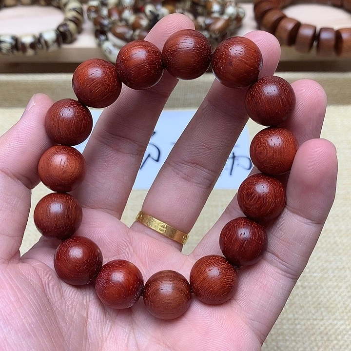沉香碎屑沉香红奇9