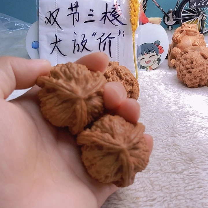 吊坠文玩核桃策**腾三棱