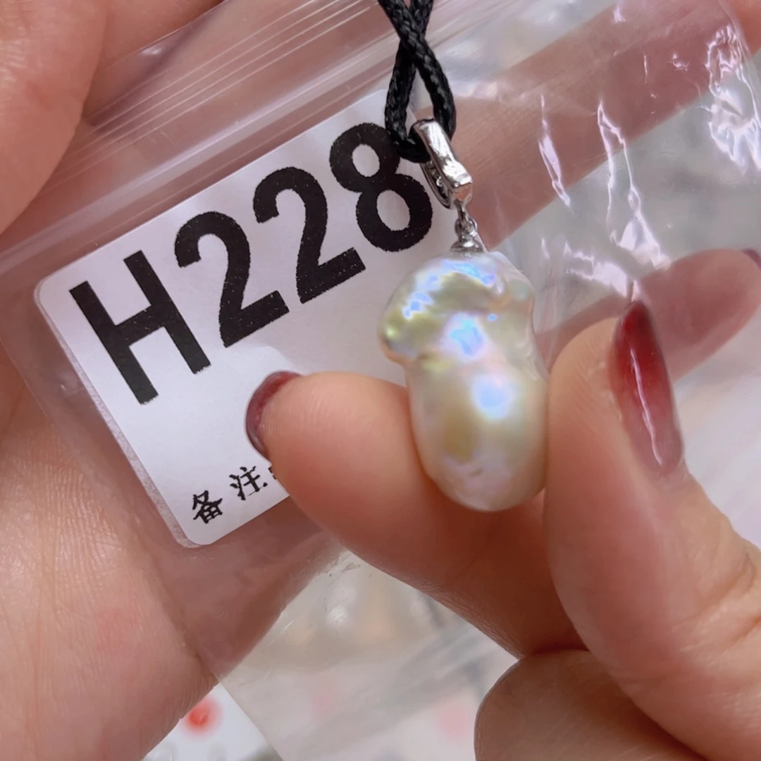 淡水珍珠未镶嵌颈饰