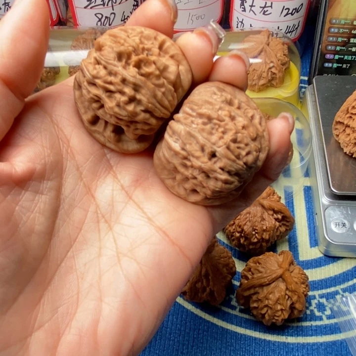 桃核吊坠四座楼40全品