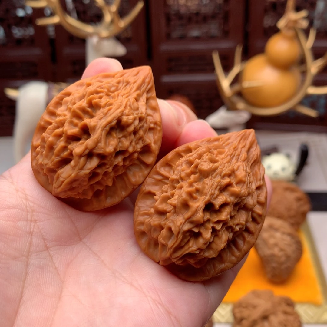 把件文玩核桃门**外十三陵鸡心  1号