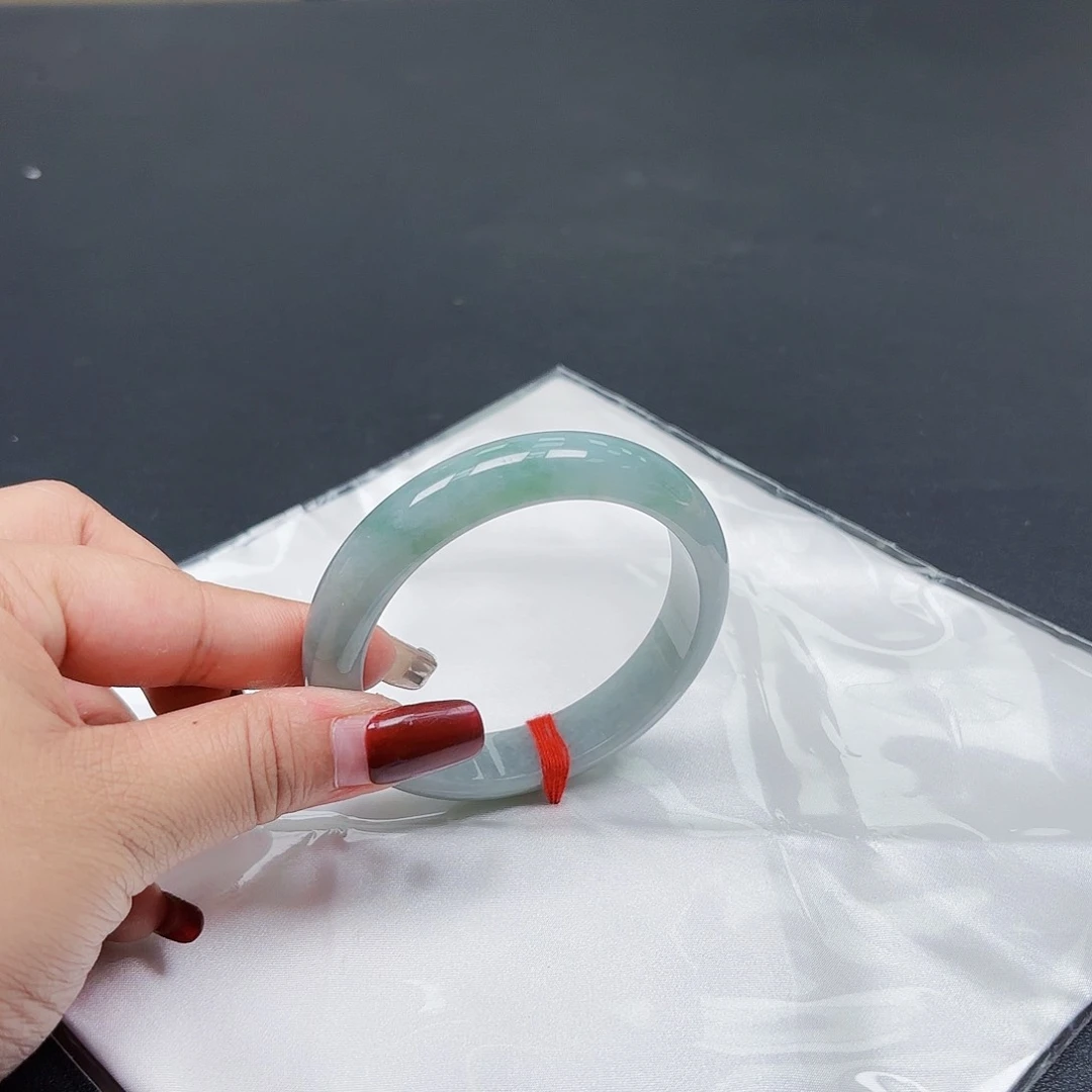 翡翠手镯未镶嵌纯天然缅甸翡翠A货