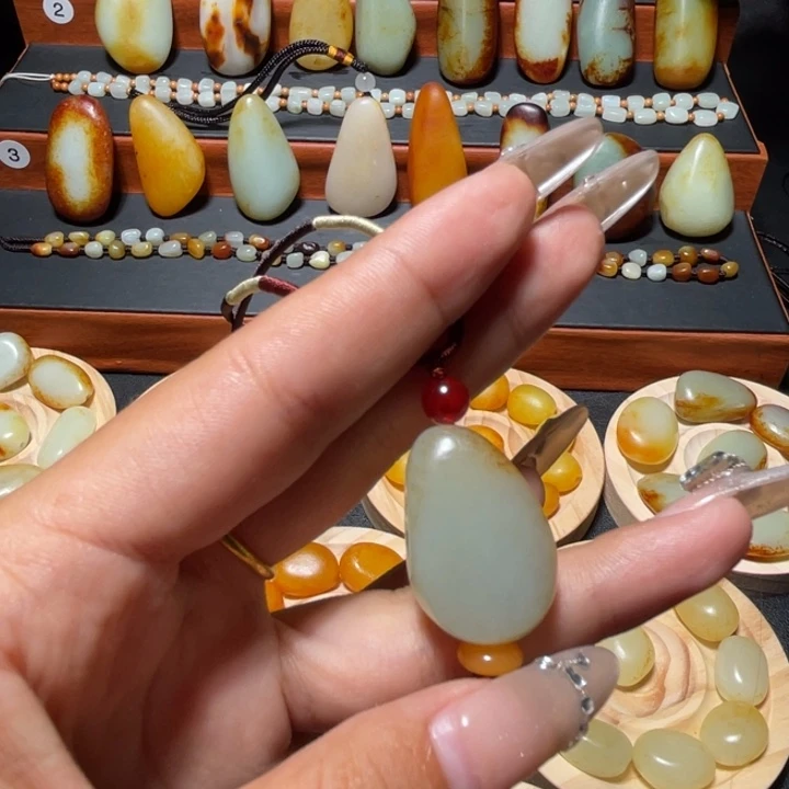 手链未镶嵌和田玉