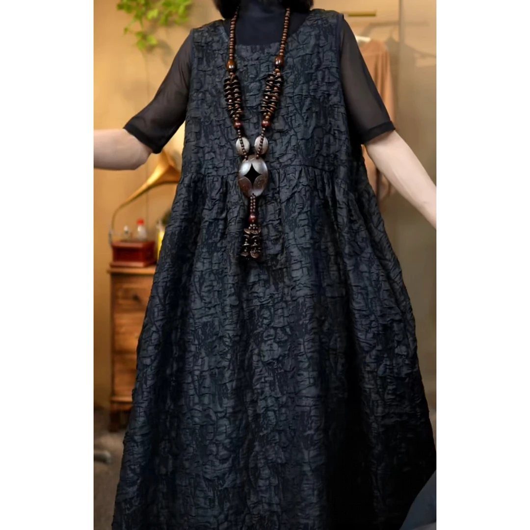 19-黑色浮雕花气质连衣裙