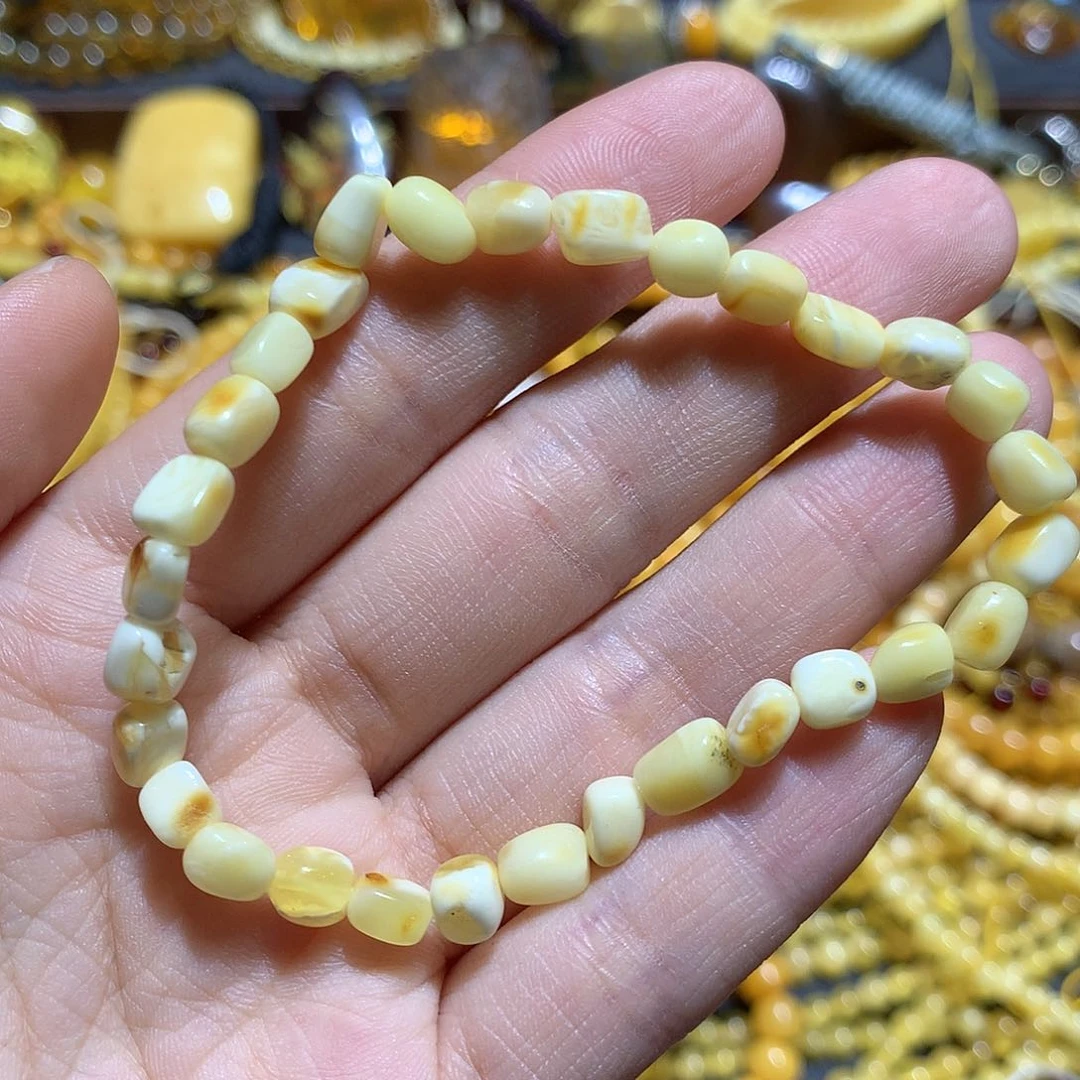 未镶嵌琥珀珠宝奇石