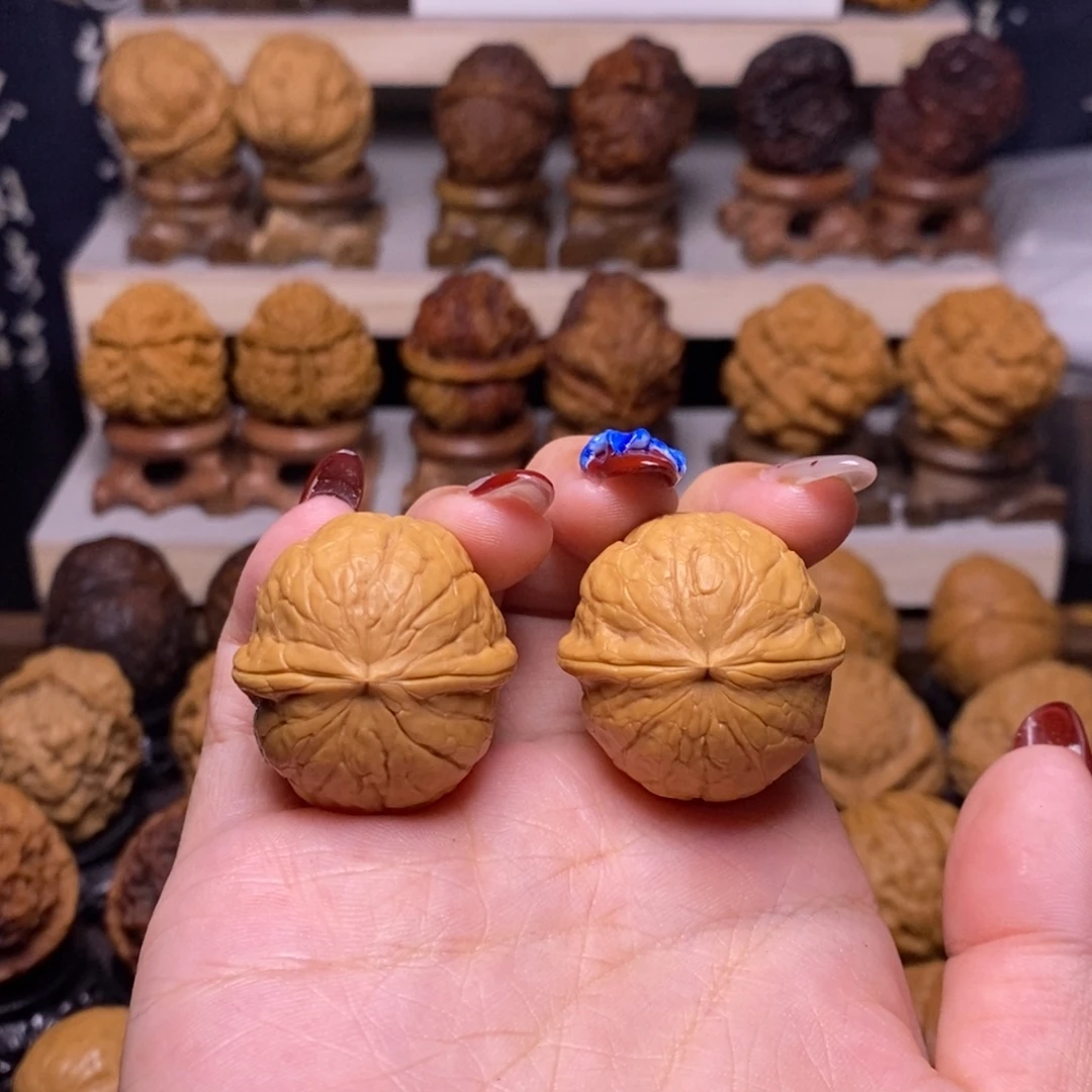 把件文玩核桃Z48小西瓜31尺