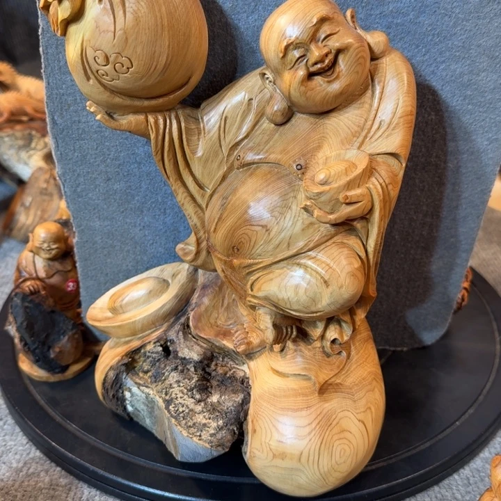 崖柏摆件手把件等